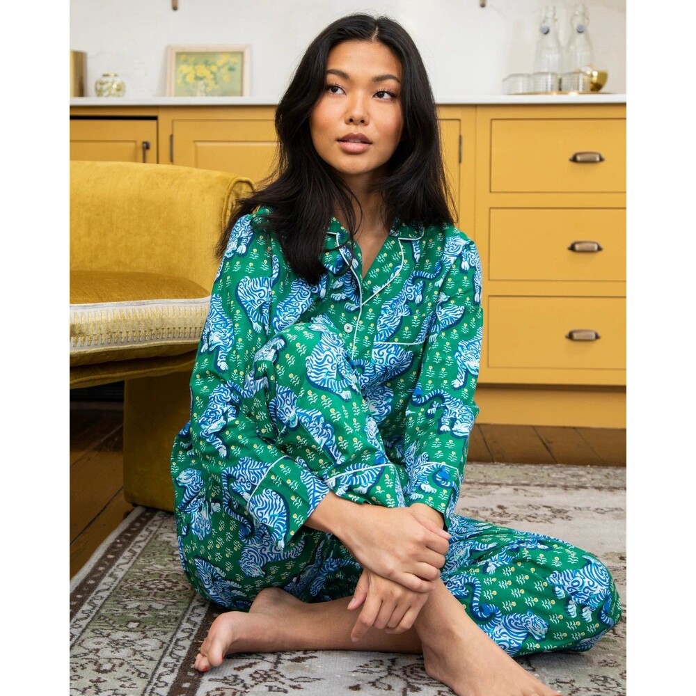 Printfresh Long PJ Set in Tiger Queen Green Blue Medium M NEW - Picture 3 of 12